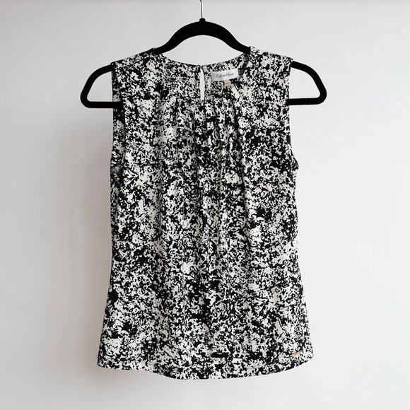 Calvin Klein Sleeveless Tank Top - Picture 1 of 4